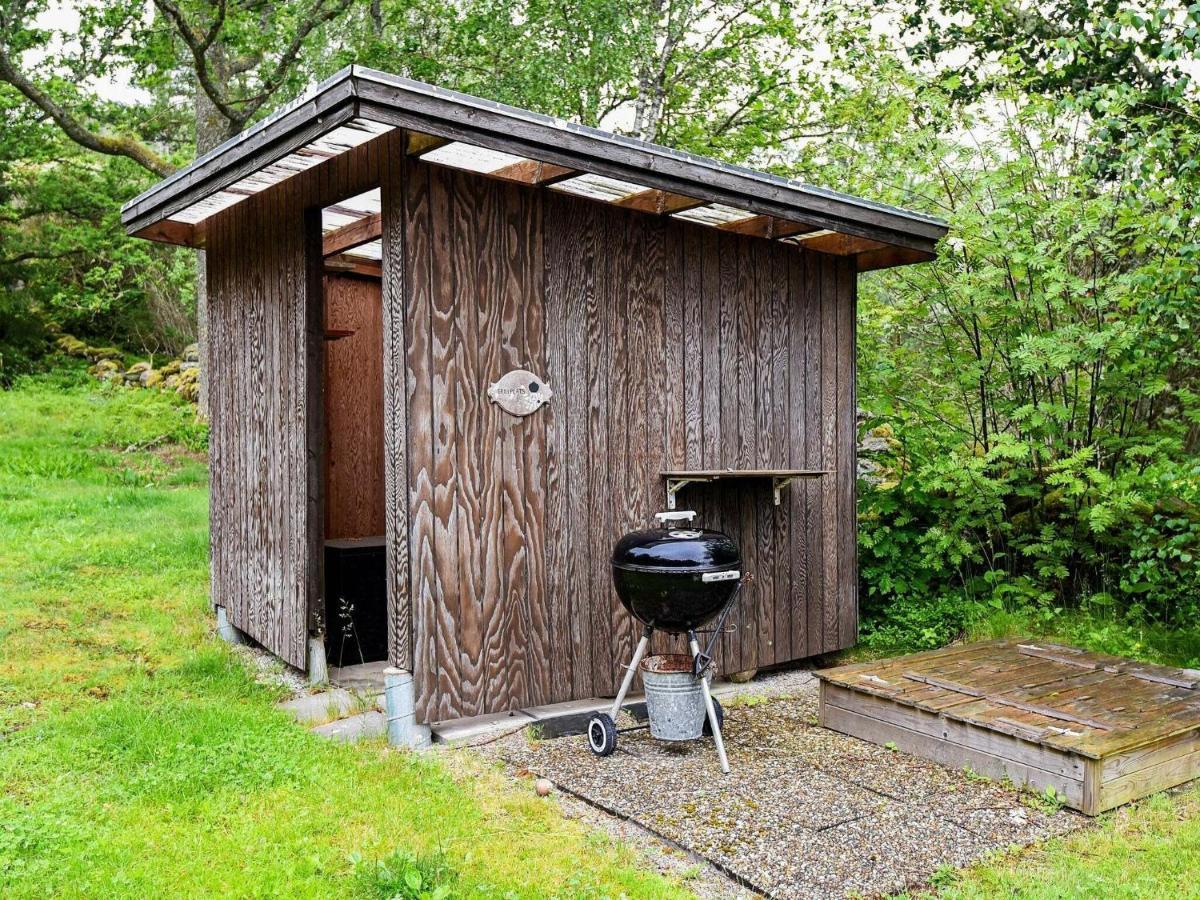 4 Person Holiday Home In Hen N Noesund Екстер'єр фото
